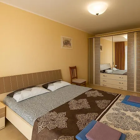 Central Nessebar Beach Apartment Appartement *