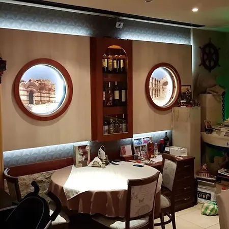شقة Central Nessebar Beach Apartment *